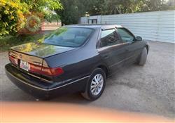 تۆیۆتا کامری